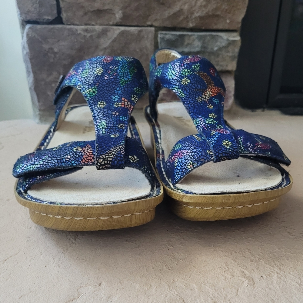 Alegria Kendra "Birdland" Blue Leather Hummingbird Mosaic Sandals EU 37/US 7-7.5 - Picture 3 of 8